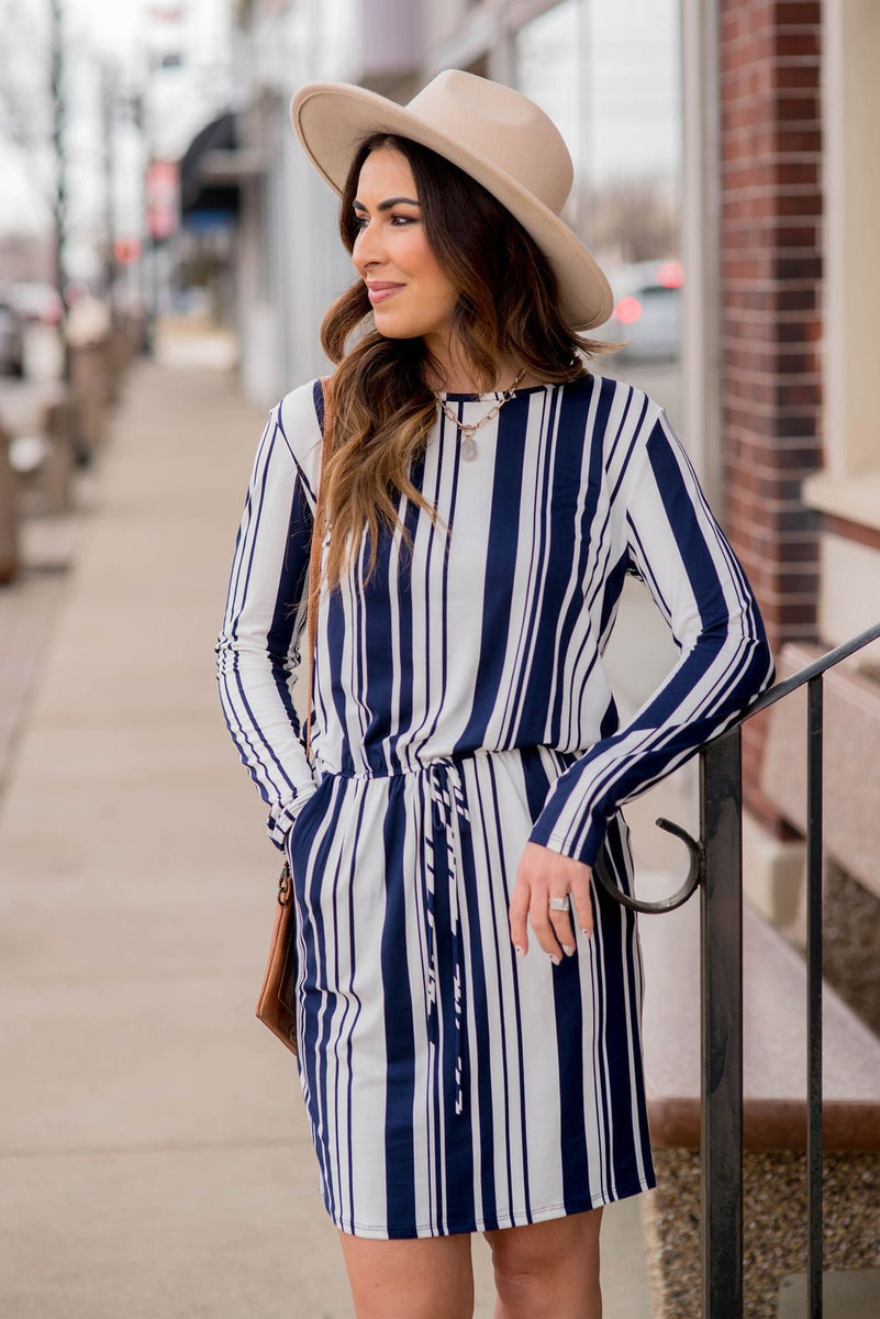 Vertical Striped Short Sleeve Midi Dress - Betsey's Boutique Shop - Dresses