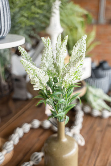 White Floral Pick