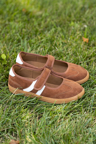 Corky's Calm Down Chestnut Sneakers