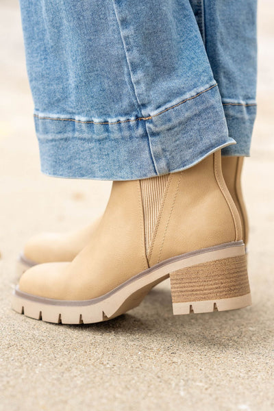 Panola Sand Boots