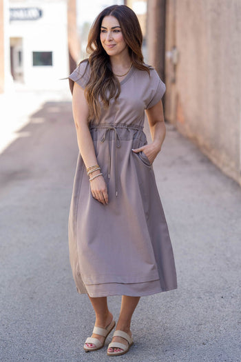 Pop of Confidence Midi Dress - Betsey's Boutique Shop - 