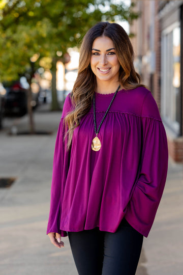 Scallop Stitched Bell Sleeve Tee