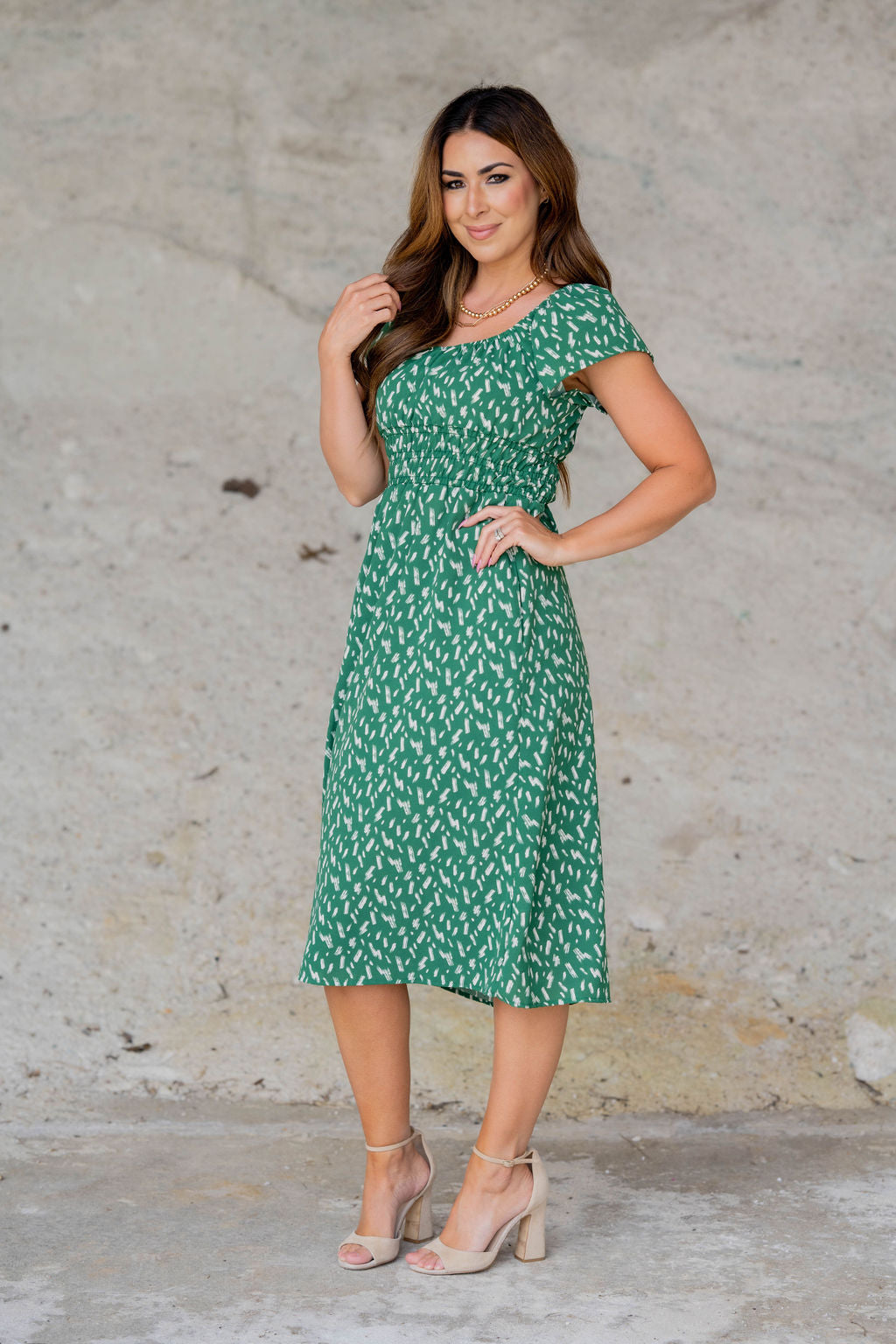 cinched waist midi dress Black Medium This is the perfect dress for any occasion Brush Stroked Cinched Waist Midi