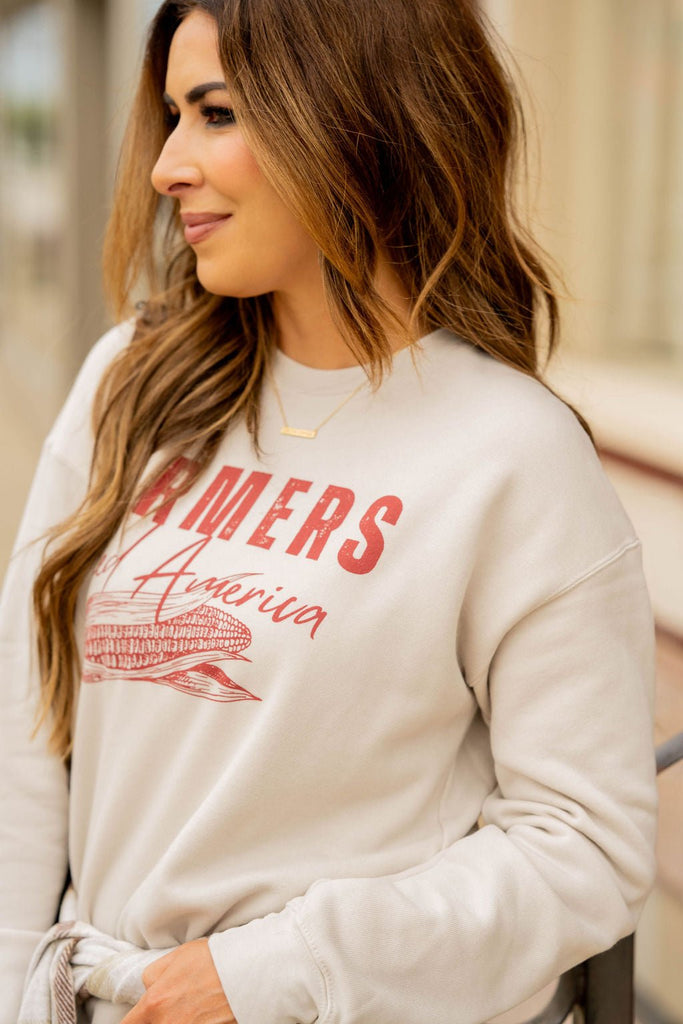 Farmers Feed America Graphic Crewneck - Betsey's Boutique Shop -