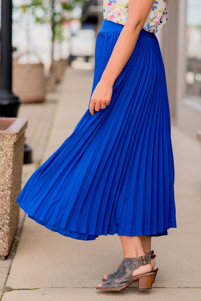 Basic Pleated Maxi Skirt - Betsey's Boutique Shop -