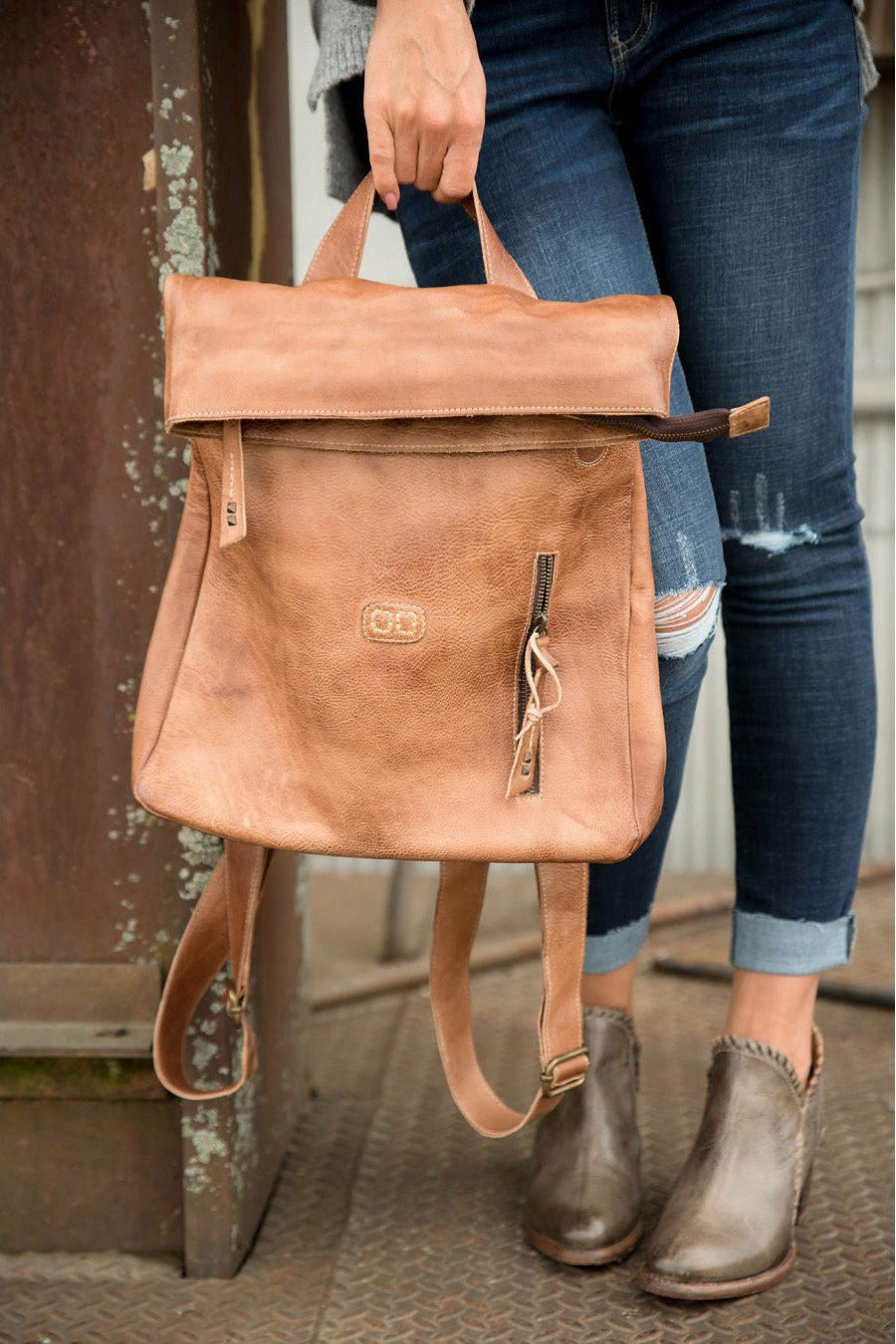Howie BedStu Backpack Tan Rustic