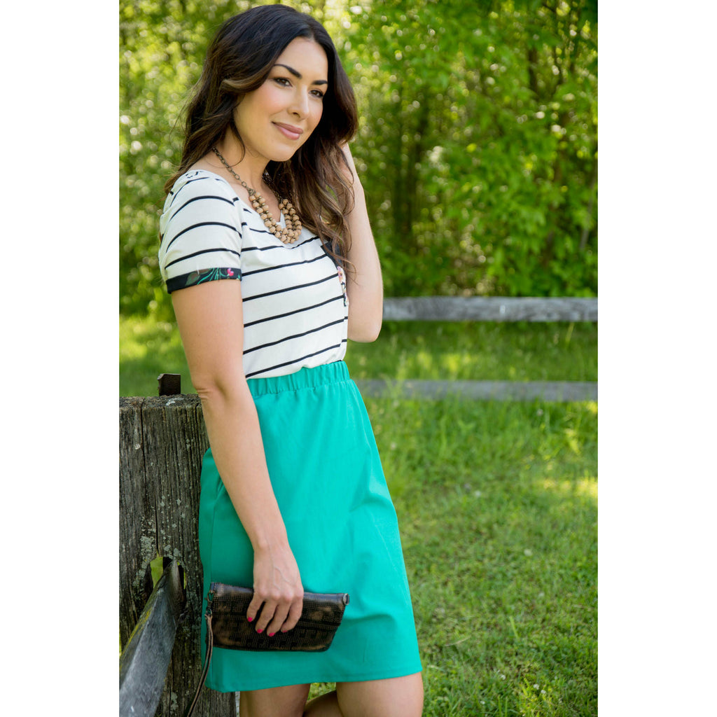 Striped Floral Pocket Short Sleeve Tee - Betsey's Boutique Shop