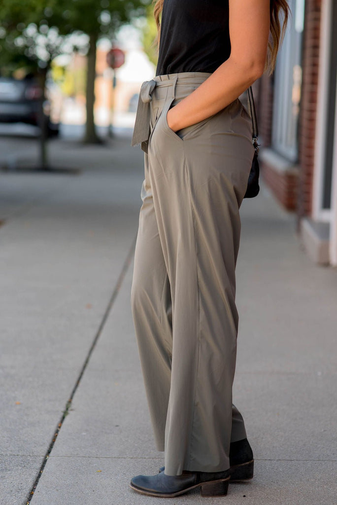 Relaxed Paper Bag Pants - Betsey's Boutique Shop