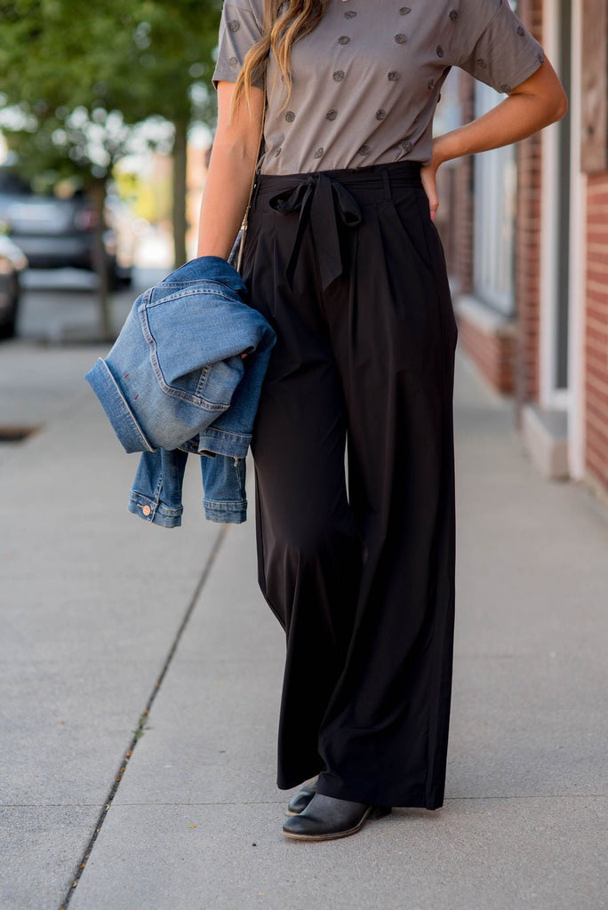 Relaxed Paper Bag Pants - Betsey's Boutique Shop