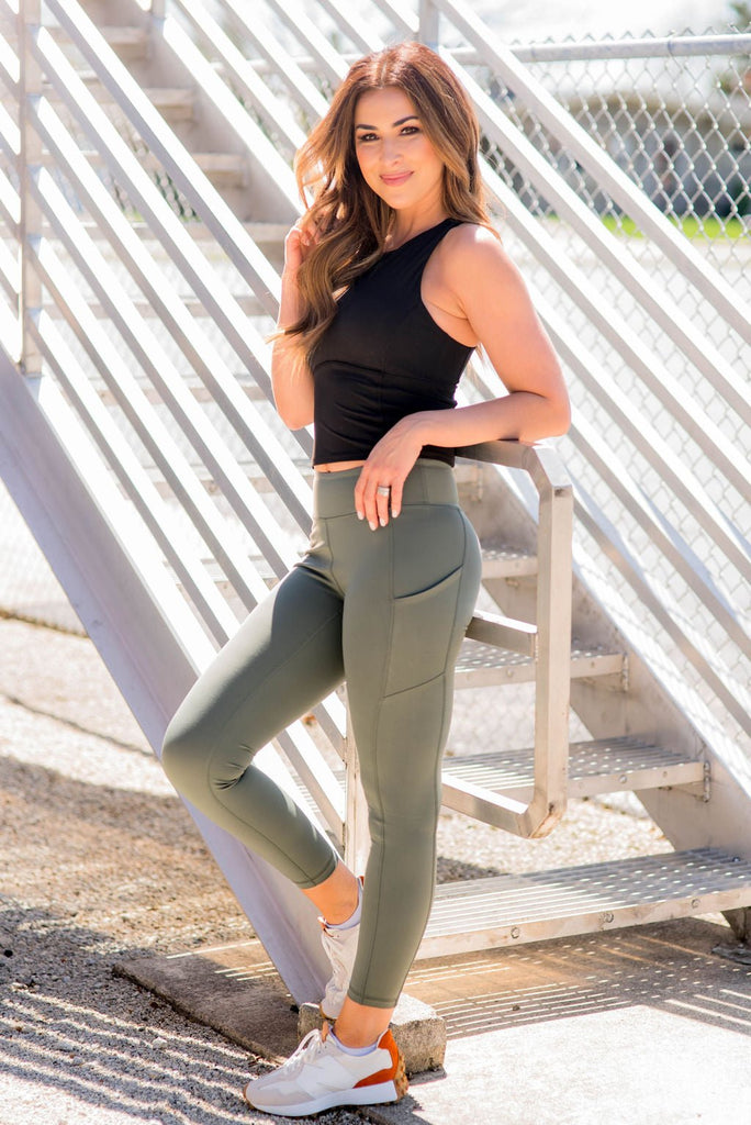 Thick Stitched Side Pocket Leggings - Betsey's Boutique Shop -