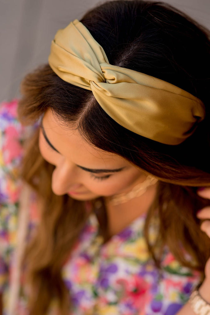 Silky Single Twist Headband - Betsey's Boutique Shop