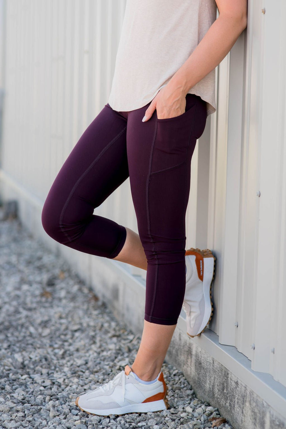 Cropped Thick Stitched Side Pocket Leggings - Betsey's Boutique Shop 