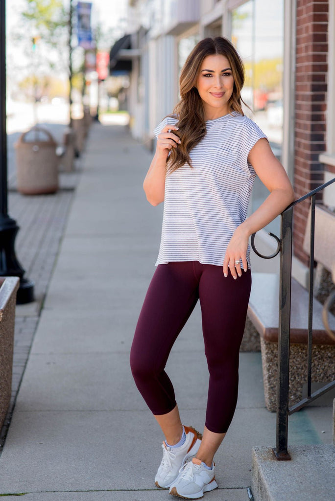 Basic Cropped Active Leggings - Betsey's Boutique Shop -