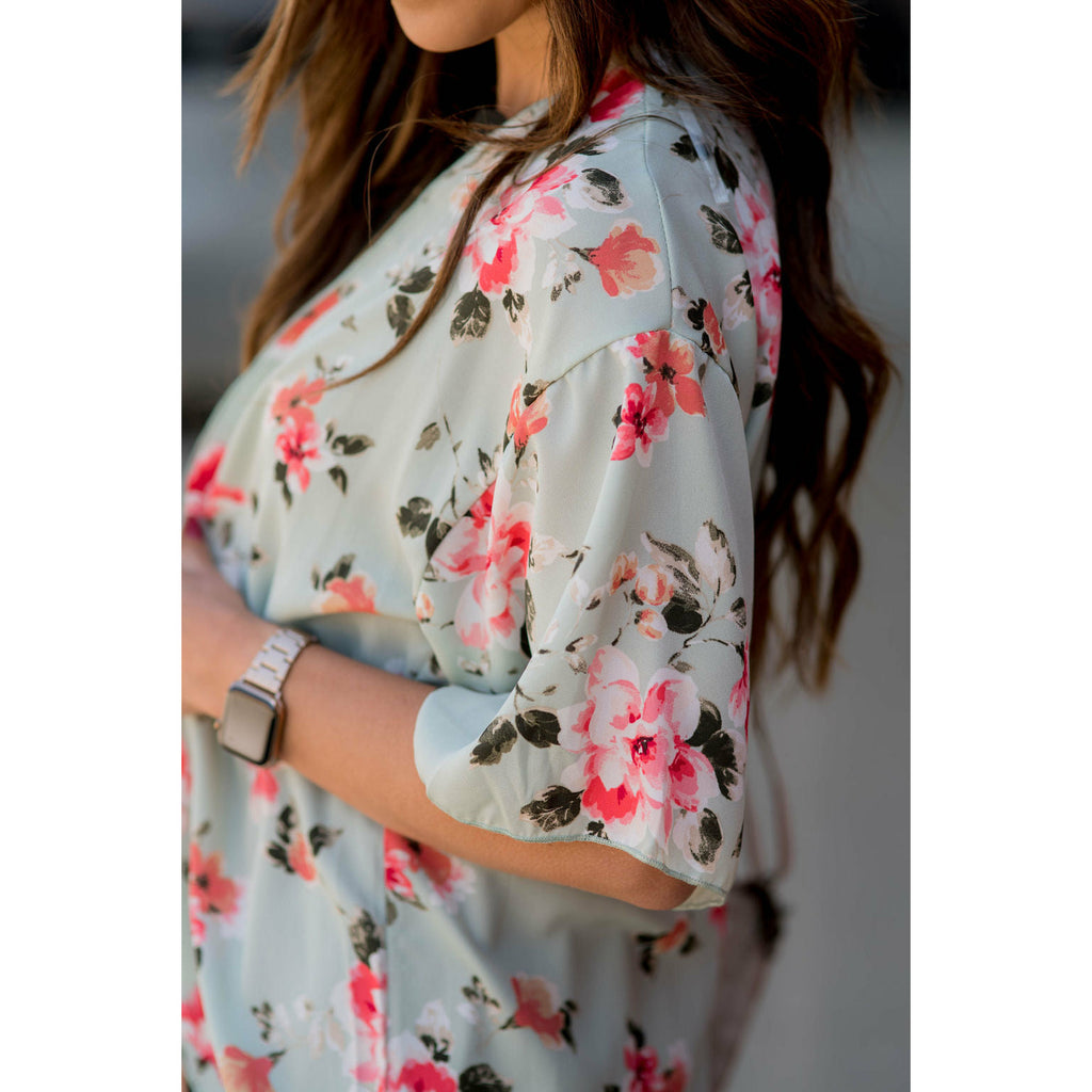 Sage Floral Kimono - Betsey's Boutique Shop