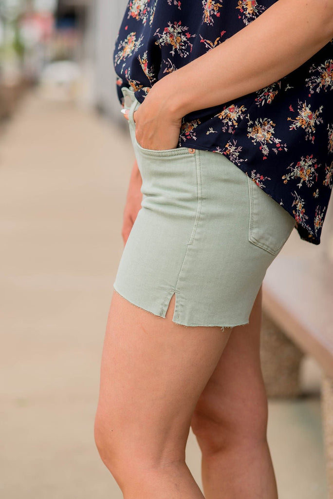 Yara Denim Shorts - Betsey's Boutique Shop -