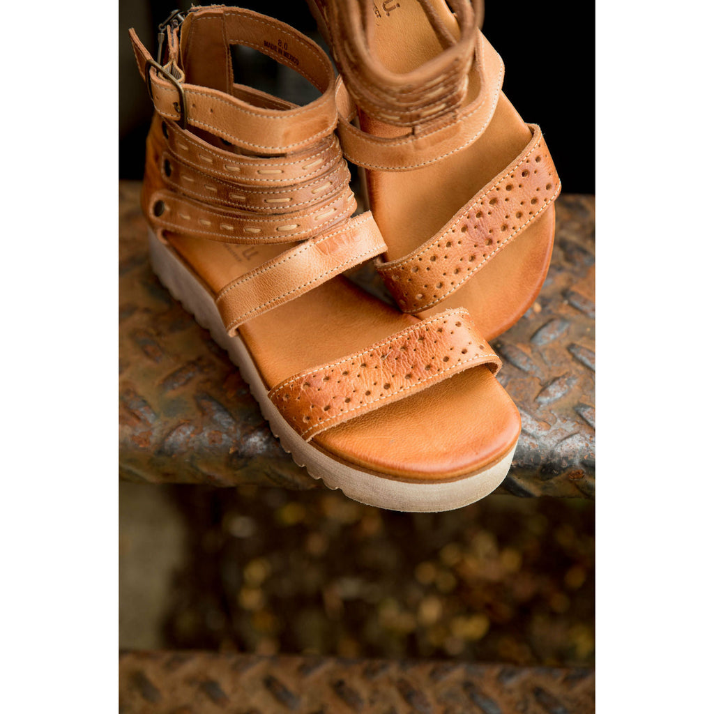 Artemia BedStu Sandal - Betsey's Boutique Shop