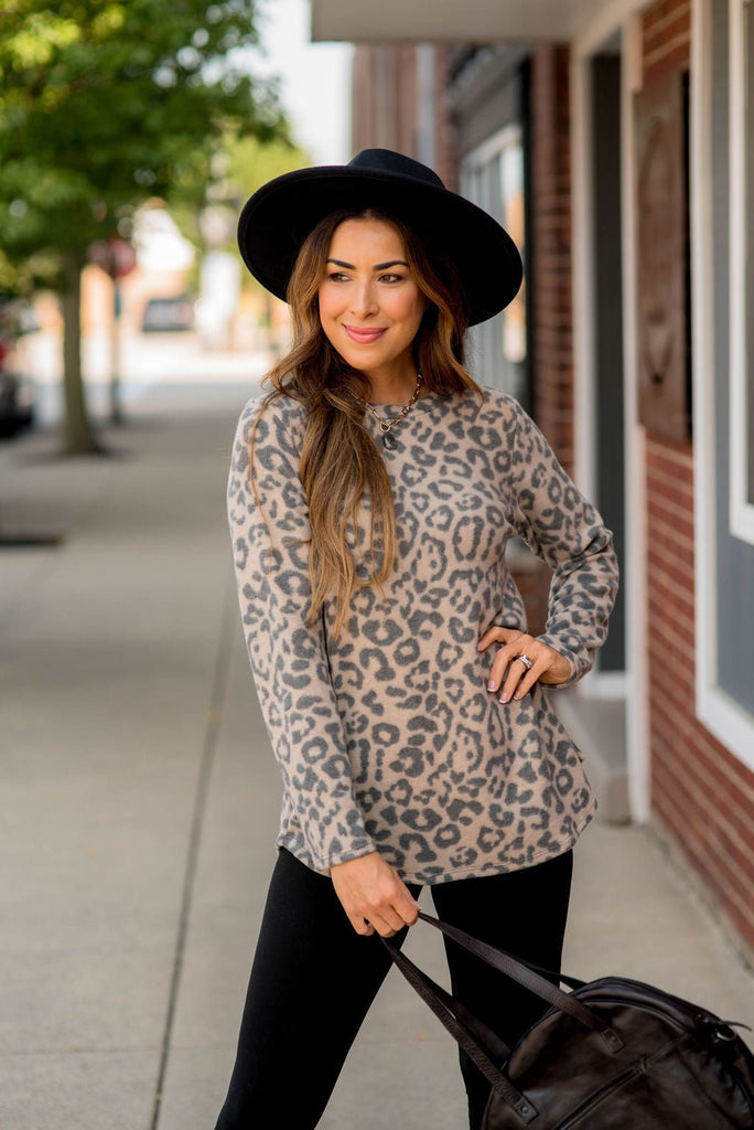 Super Soft Leopard Tee - Betsey's Boutique Shop