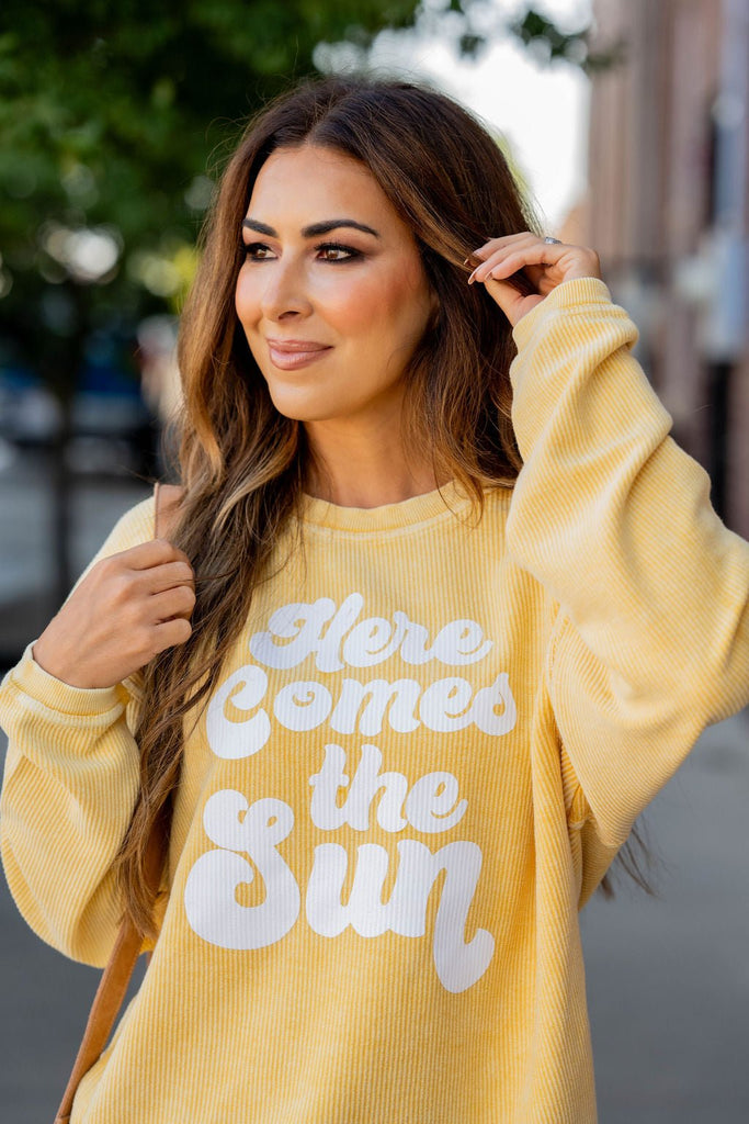 Here Comes The Sun Ribbed Graphic Crewneck - Betsey's Boutique Shop -