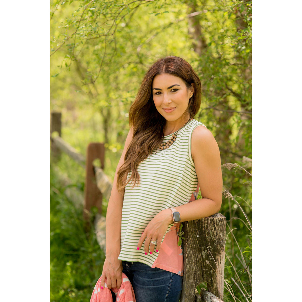 Peach Back Floral Tank - Betsey's Boutique Shop