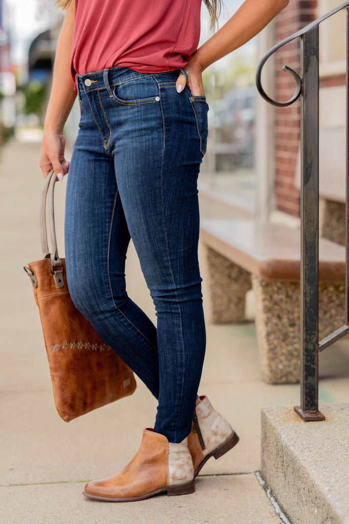 Connie Denim Jeans - Betsey's Boutique Shop -