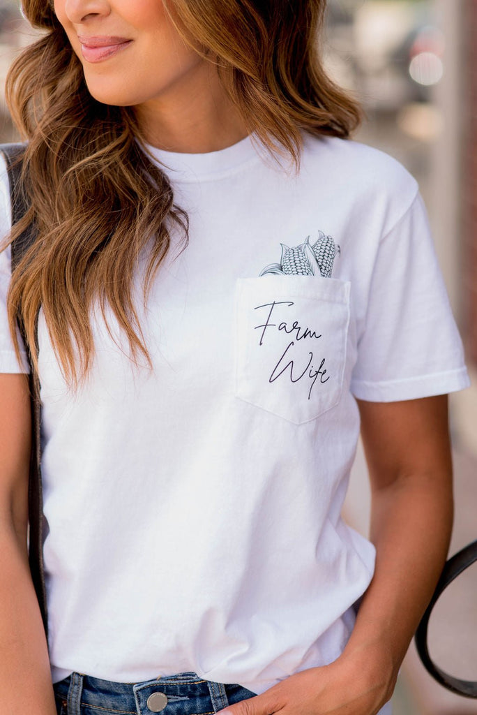 Farm Wife Pocket Graphic Tee - Betsey's Boutique Shop -