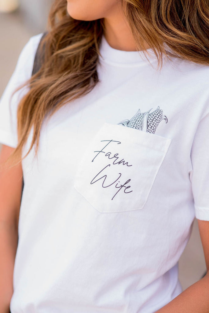 Farm Wife Pocket Graphic Tee - Betsey's Boutique Shop -