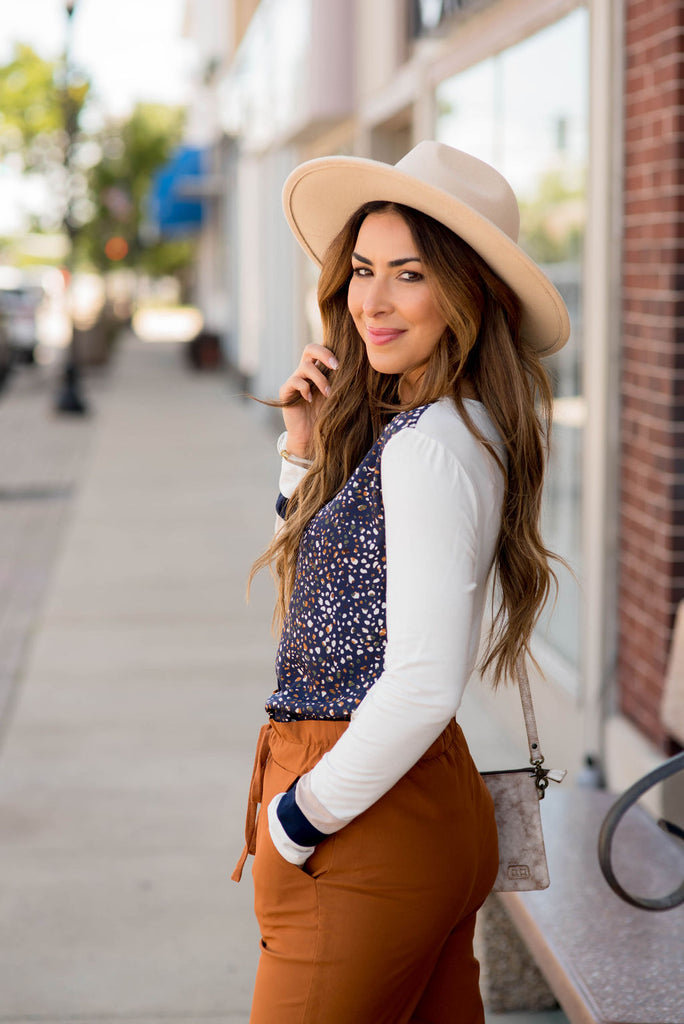 Vertical Speckled Block Tee - Betsey's Boutique Shop