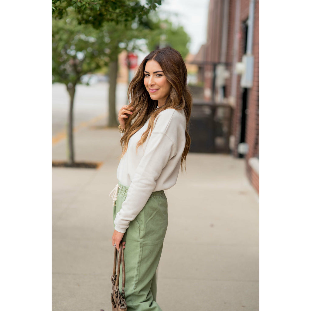 Mama Crewneck - Betsey's Boutique Shop