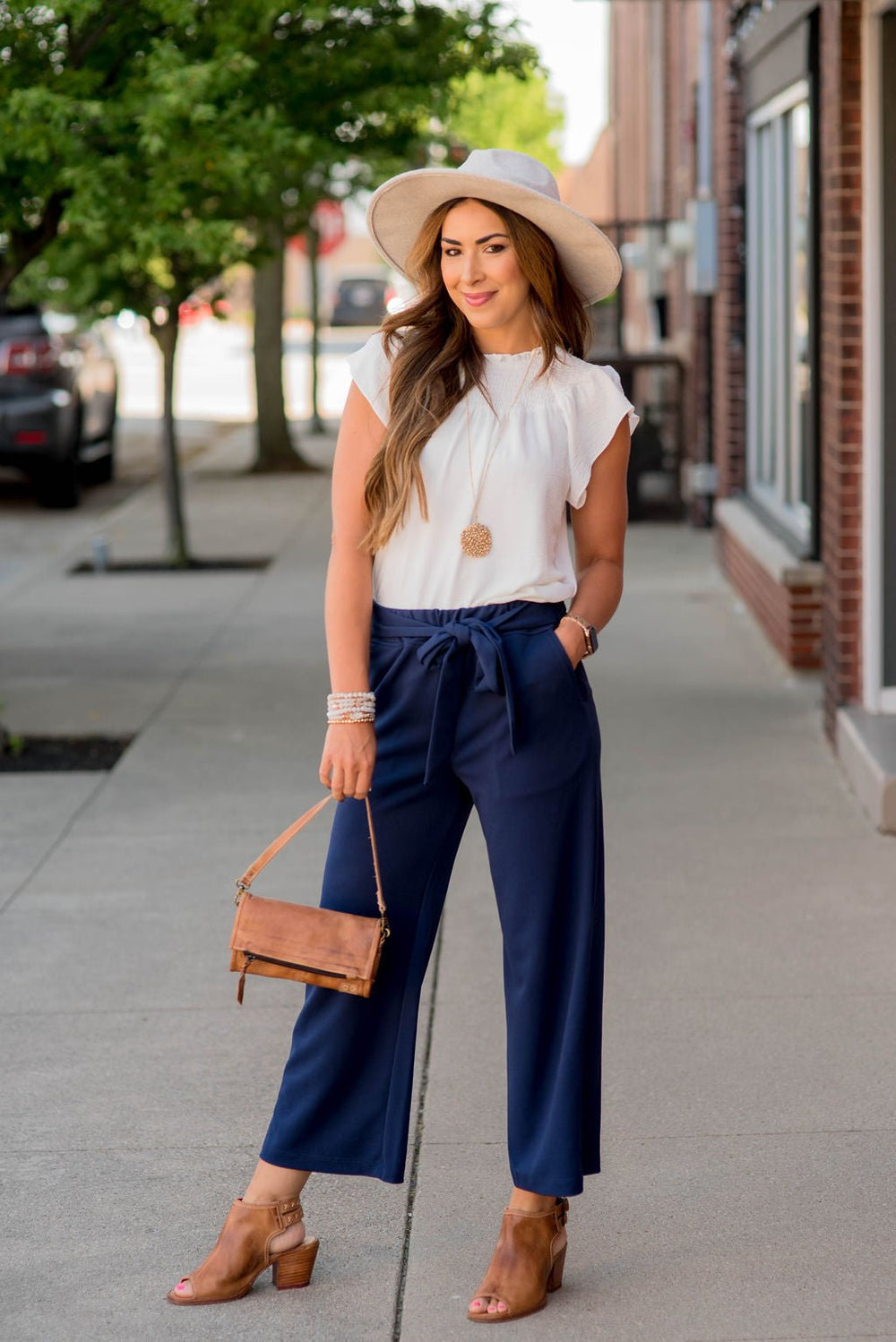 Tie Waist Solid Tapered Pants – Styched Fashion