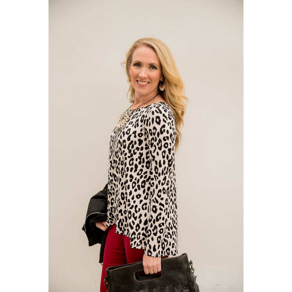 Cheetah Long Sleeve Top - Betsey's Boutique Shop - Shirts & Tops