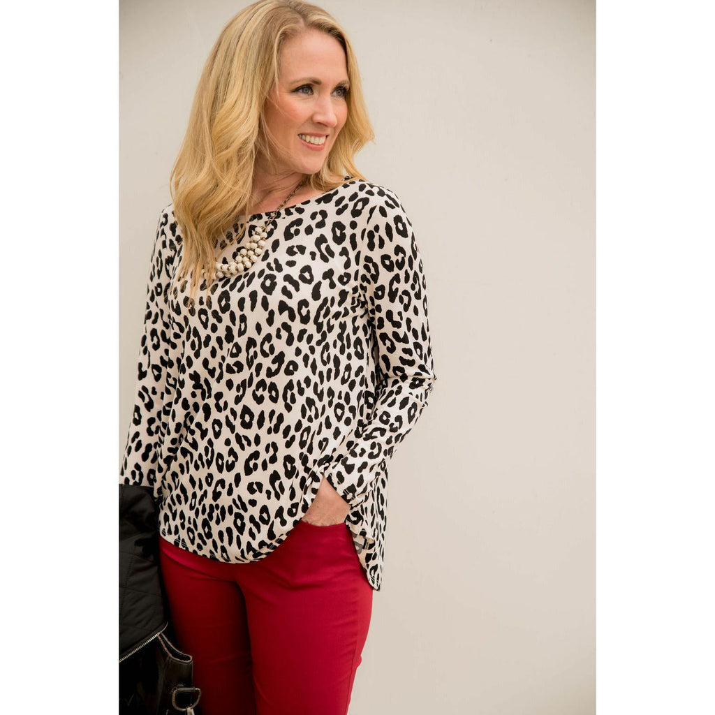 Cheetah Long Sleeve Top - Betsey's Boutique Shop - Shirts & Tops