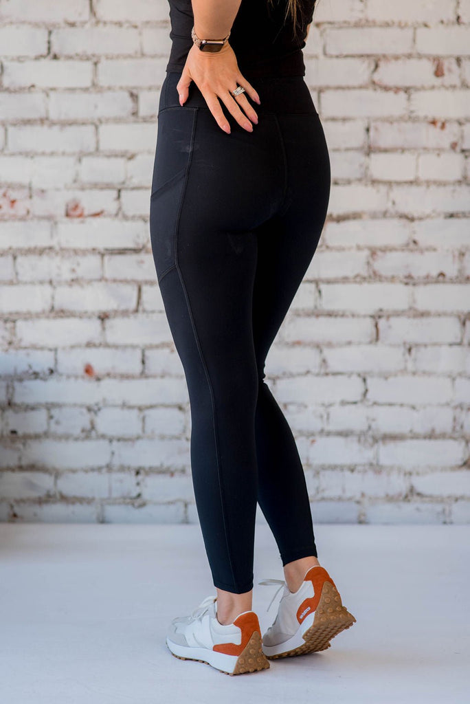 Thick Stitched Side Pocket Leggings - Betsey's Boutique Shop -