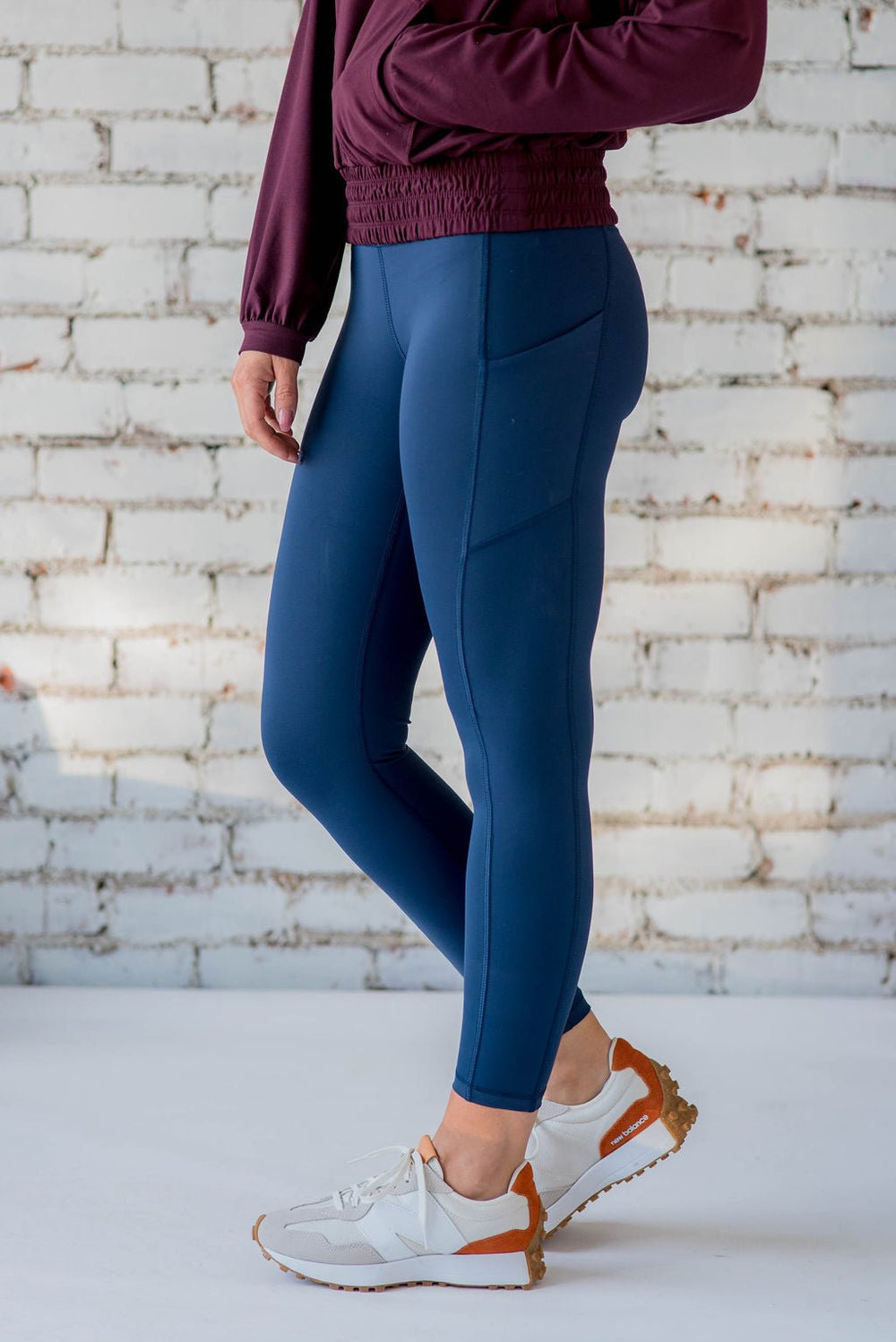 Lululemon Leggings Womens 6 Blue Midi Waist Side Pockets