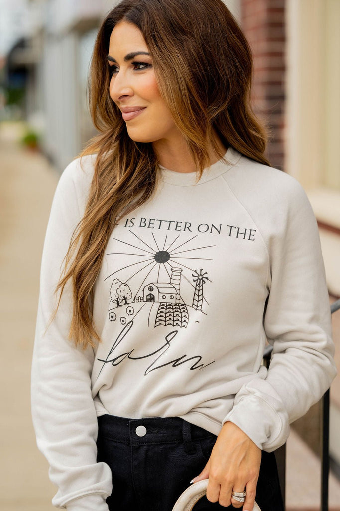 On The Farm Graphic Crewneck - Betsey's Boutique Shop -