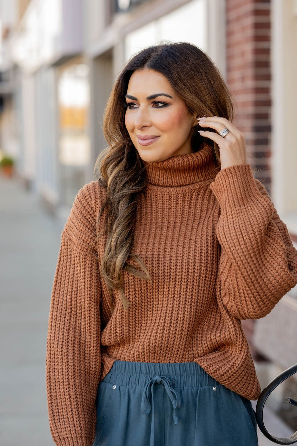 Chunky Knit Turtleneck Sweater - Betsey's Boutique Shop 