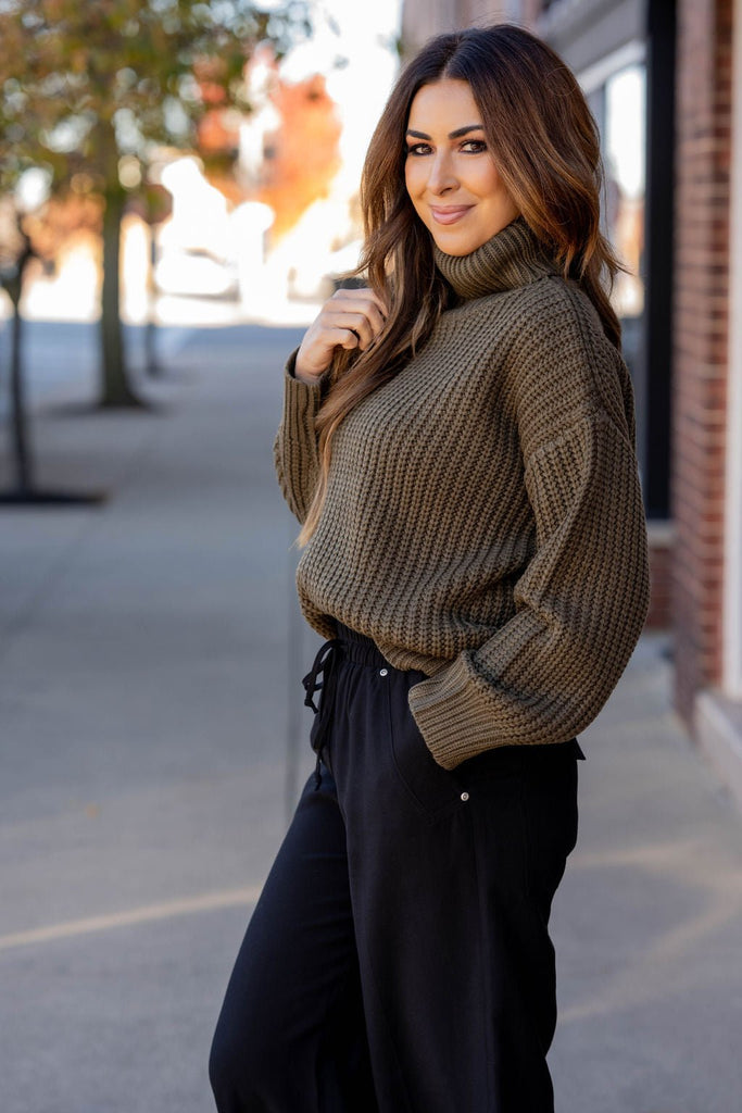 Chunky Knit Turtleneck Sweater - Betsey's Boutique Shop -