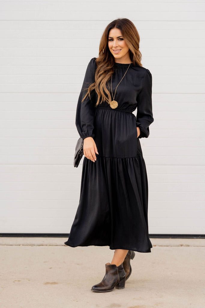 Elegant Tiered Long Sleeve Maxi Dress - Betsey's Boutique Shop -